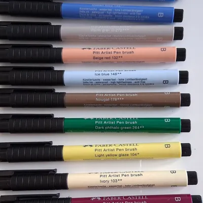 15 feutres faber castell pitt brush